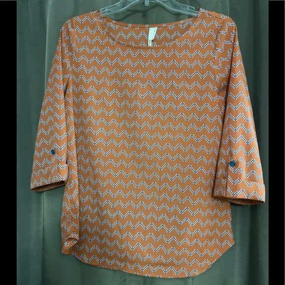 hello miss | Tops | Hello Miss Blouse Size Medium | Poshmark display picture 2